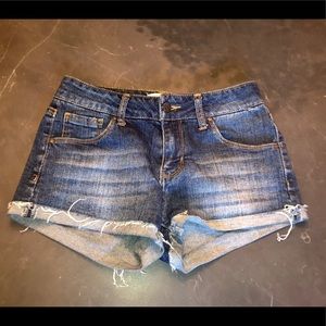 tilly’s cuffed denim shorts